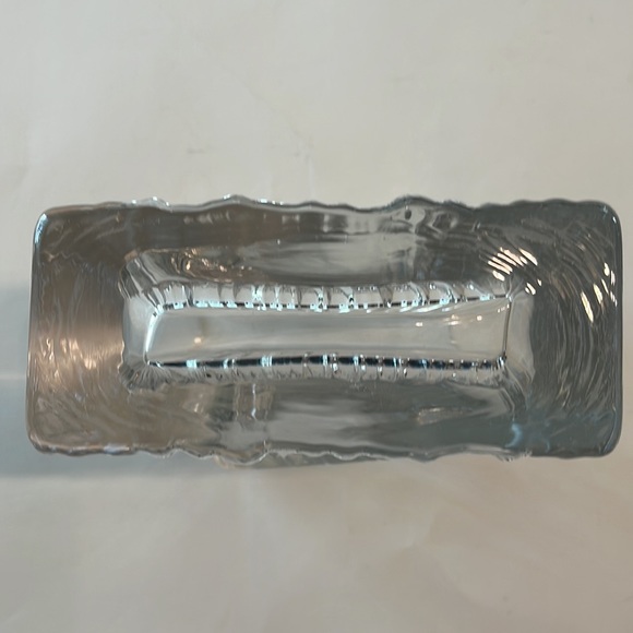 Glass Rectangular Vase EUC - Picture 13 of 17